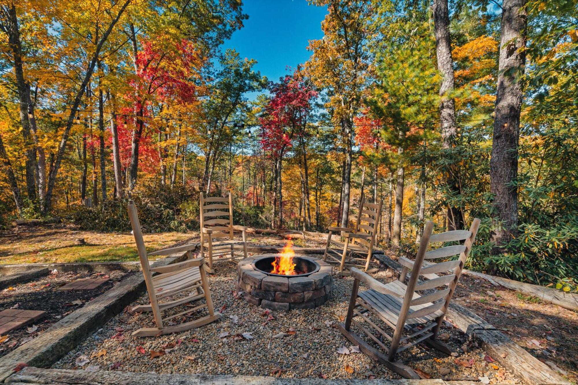 Top Mtn Views, Hottub, Games, 4 Suites, Pets سيفيرفيل المظهر الخارجي الصورة